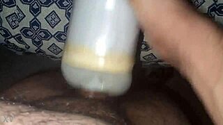 moroccan dude wanks watching homemade pussy play