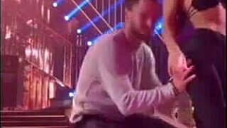val chmerkovskiy grinding saggy tits with tongue kisses 😘🔥💦