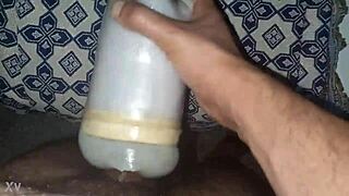 moroccan dude wanks watching homemade pussy play