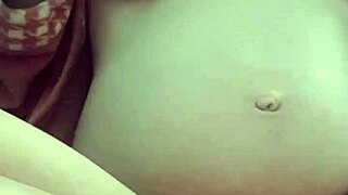 pregnant milf babe rubs her natural tits pussy solo