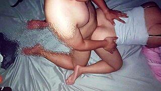 Chubby Pinay Mom Fucks Dorm Roommate Hard in Bed!