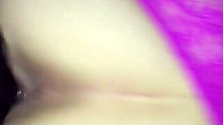 want to fuck chubby white girl in pink panties with bbc?