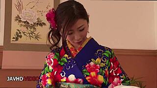seductive milf ayumi shinoda in kimono gives hot bj 😘👘💋