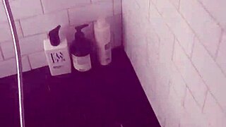 Hot saudi stepsis squirts in sunny la shower while teasing juicy pussy solo