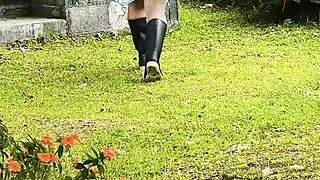 shy latina maid leyne rodriguez fucks boss deep...