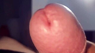 apri la bocca ragazzo... bevi tutta la sborra italiana mentre gemo forte!