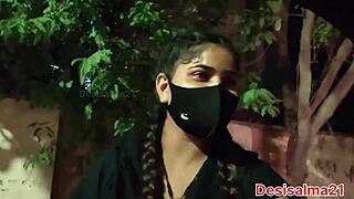 indian college girl pays car driver with ass and pussy fuck in delhi night