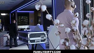Blonde teen stepsis brooke karter seduces stepbro chad alva for family fuck after breakup