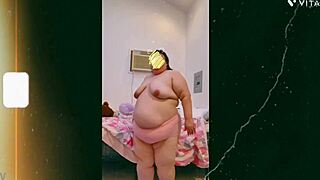 mature cougar with saggy tits dances topless horny on cam