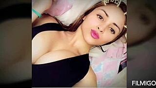 rica venezolana kinesiologa menea culazo en webcam lima 🔥🍑