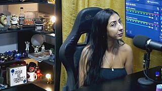 ruan flashes cock to renatinha mello she digs balls too