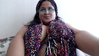 brr its cold but this bbw shows off her huge tits and big nipples anyway