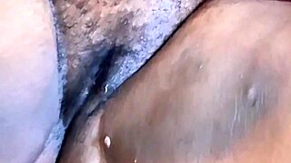 Check Out This Sexy Old Amateur's Cameltoe Cunt