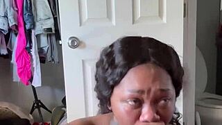 Pretty ebony slurps sloppy BBC balls to start day right 💦👅