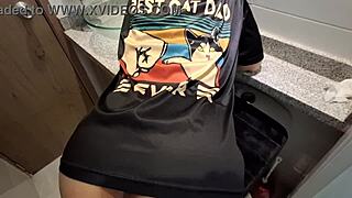 Restaurant Mesero Sneaks Bathroom Fuck with Girlfriend