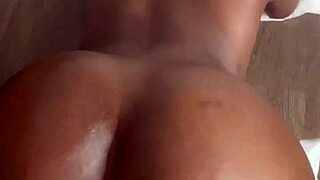 She king worships that bbc before doggy pounding right?