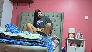 Girlfriend's Parents Gone: Wild Homemade Latina Cowgirl Ride