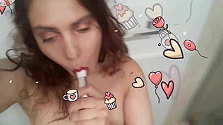 Ginger Paris pops balloons with pussy and pisses wildly!