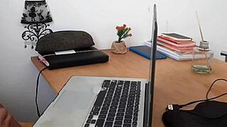 Mature woman bends for repairman's anal pounding after computer fix turns sexual