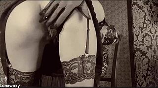 mister your lady's hairy pussy gapes from fisting and squirting