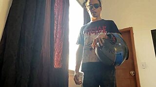 caught his girlfriend masturbating then fucked her wildly