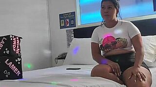 Unreal! Mature whore rims young step-nephew's ass deep!