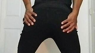 Stretch my ass 7-8 mins join workout free! 🏋️‍♀️🍑💨