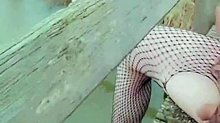 wanna see annemieke ride that dildo hard on a public bridge?