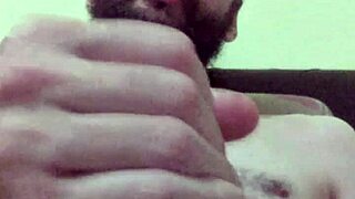 Watch Andrè from Sorocaba SP stroke huge cock close-up slow