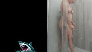 neighbor shows off her curvy shower skills up close
