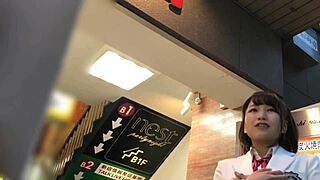Akiba idol's exclusive fan meet features secret facial option
