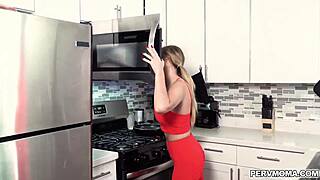Linzee Ryder's wet milf tits get fucked in kitchen blowjob from stepson big cock deepthroat