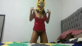 beautiful tigresa dances erotically masturbates juicy for fans solo