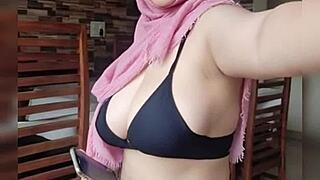 Hijabi Big Ass Twerks Wild in Epic Compilation!
