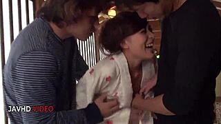 i love aoi mizuno's outdoor jav blowjob skills so passionate