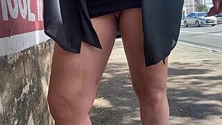 i flash my latina pussy public no panties on bus