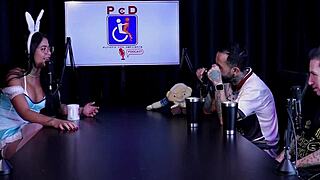 see the naughty interview full of putaria with tifany rocha