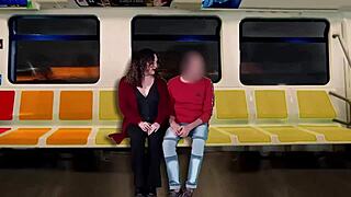 masturbo a un desconocido en el tren