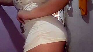 gostasa sensual in a sexy scene