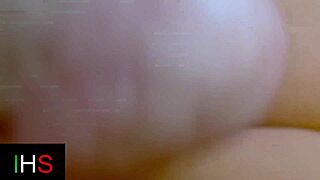 Curvy Brunette Milf Fuck Anal With Passion