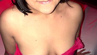 Mi padrastro me castiga con su polla por ver porn
