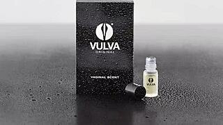 Smell her wet and creamy pussy try it at home