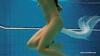 kristy hot babe with big boobs in the swimming pool
