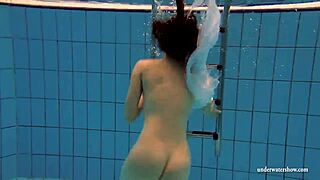 kristy hot babe with big boobs in the swimming pool