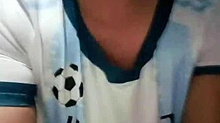 ve como me masturbo con mi playera del juego 🔥
