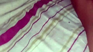 me folle a mi cunada y me corre dentro por un celular