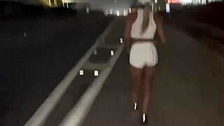 esposa correndo na via dutra rj sendo a abordada por dotado