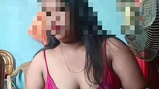 indian desi milf stepmom gives seductive intro at home