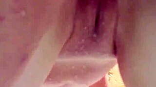 Sexo amateur al aire libre con flaca latina