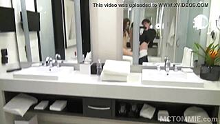 rebel lynn gives blowjob in bathtub then hotel sex